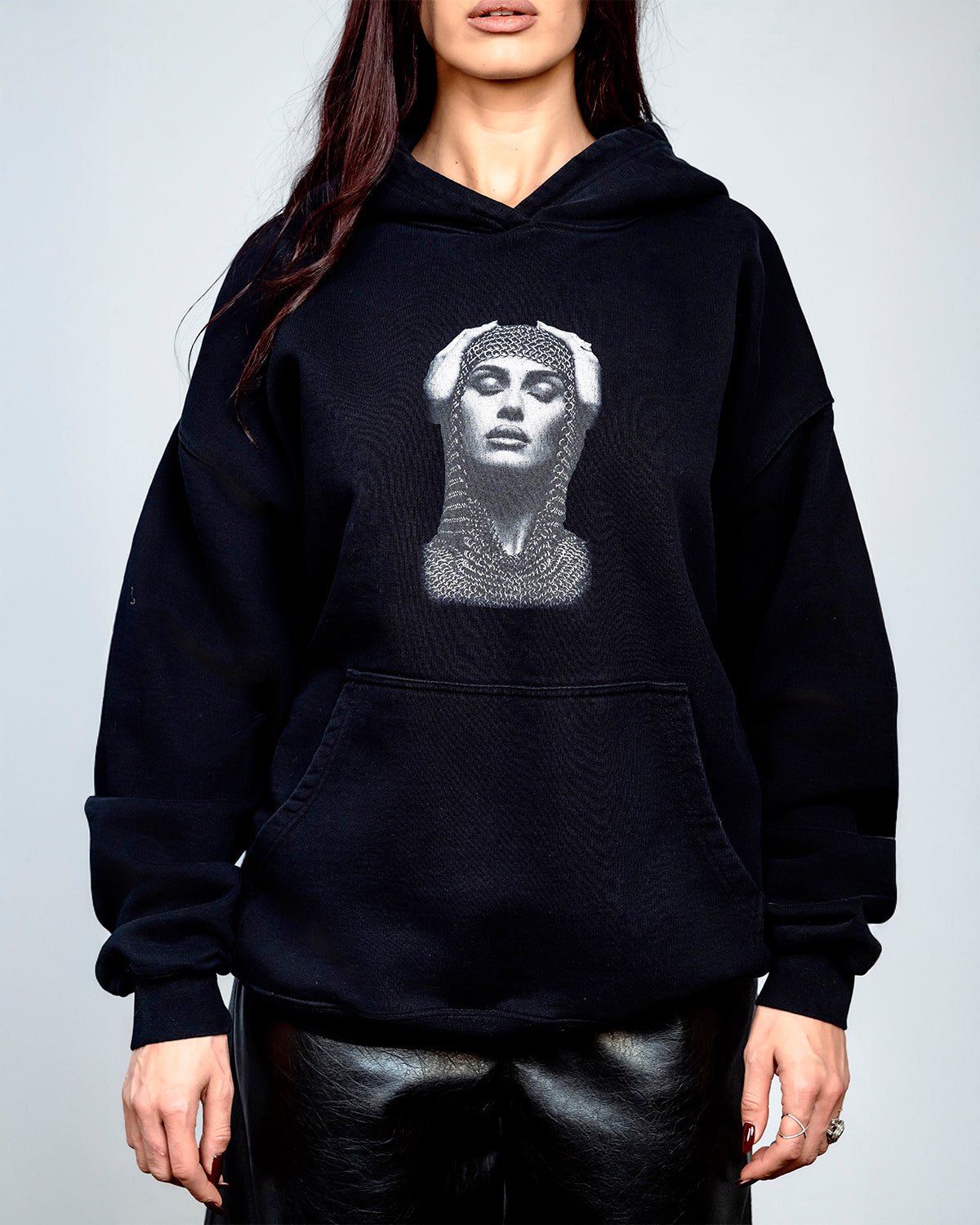 Hanorac Graphic Portrait